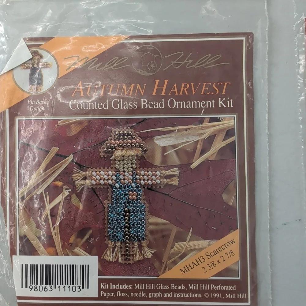 8 Mill Hill Autumn Harvest Counted Glass Bead Ornament Halloween Fall chart only
